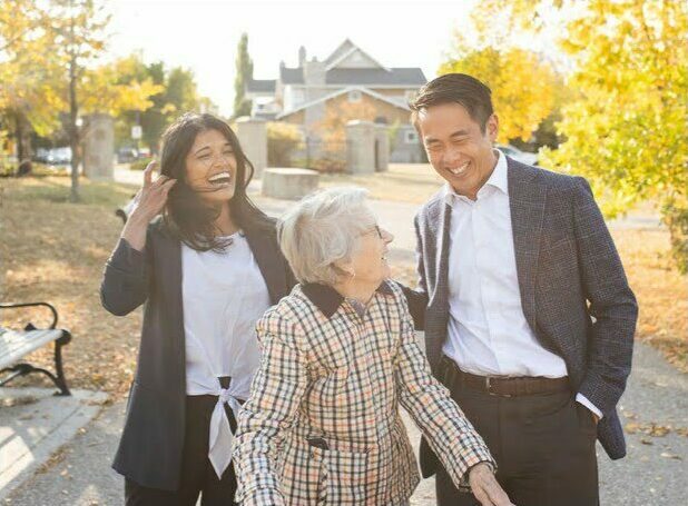 Beyond Neighbours-Physician Directed Mobile Seniors Care Service, Home Care Calgary